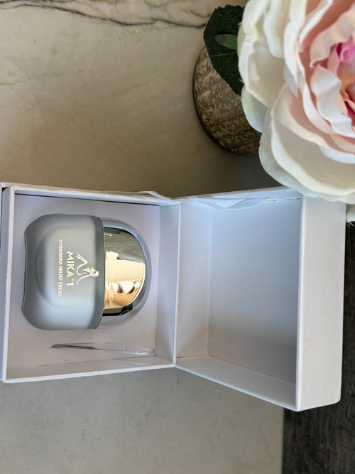 After Shave/Wax/Laser Soothing Cream by Mika