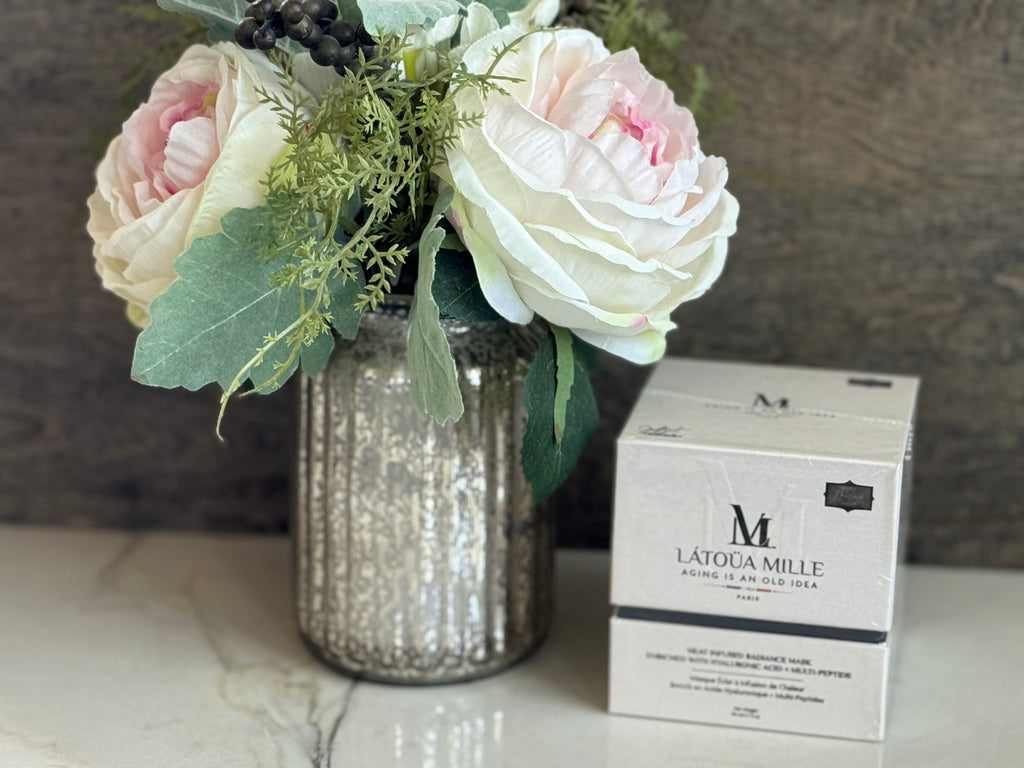 Heat Infused Radiance Facial mask by Latoua Mille