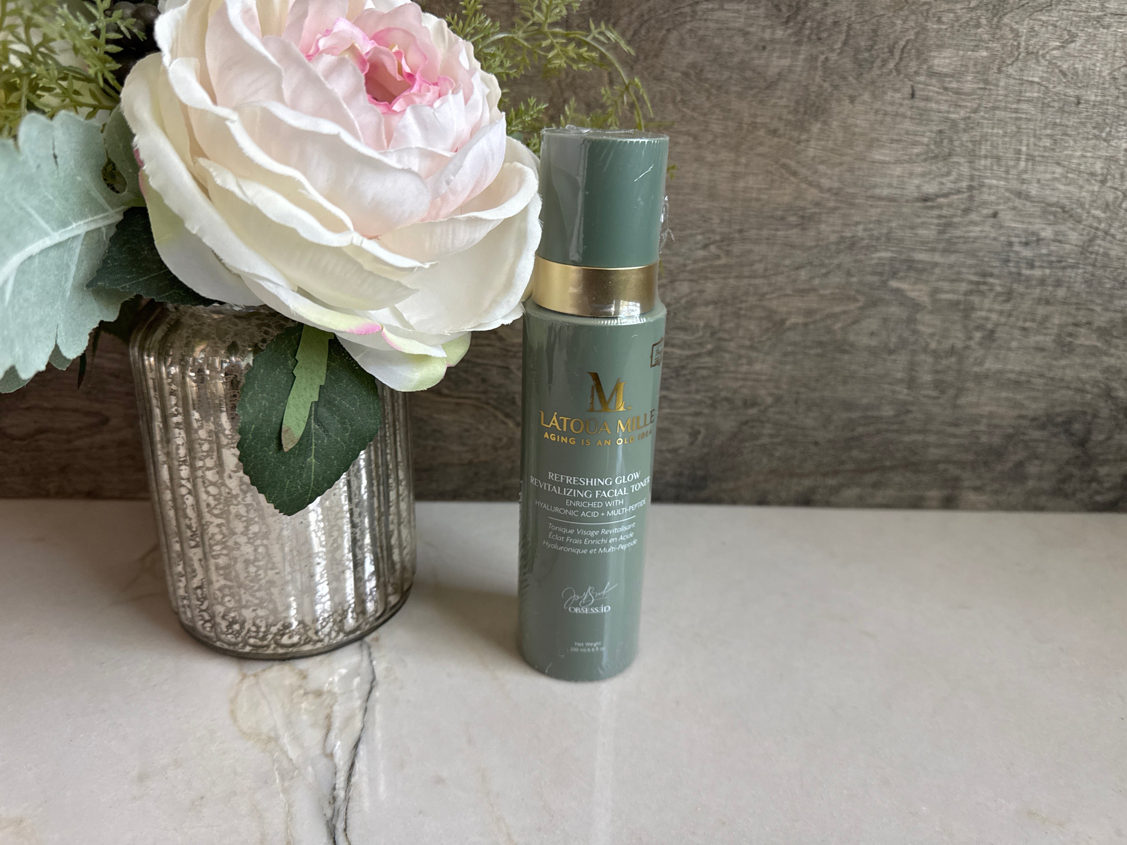 Refreshing Glow Revitalizing Facial toner by Latoua Mille