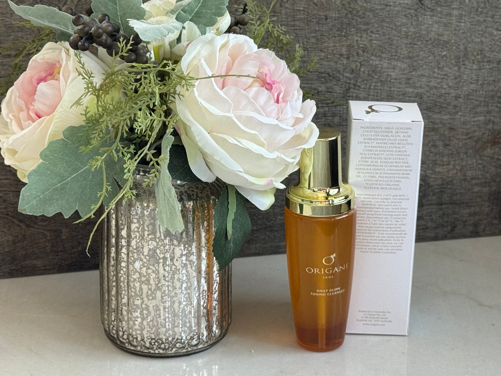 Daily Glow Toning Facial cleanser by Origani Erda