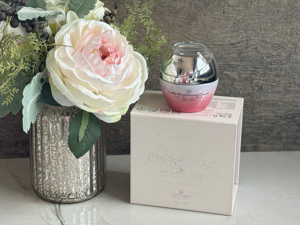 Brightening Facial cream SPF 30 by Trufforie